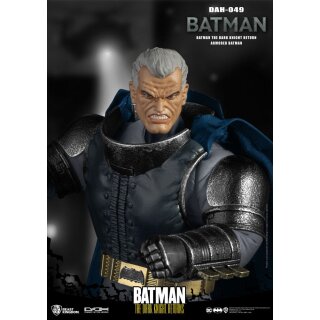 Batman The Dark Knight Returns Dynamic 8ction Heroes Actionfigur 1/9 Armored Batman 21 cm