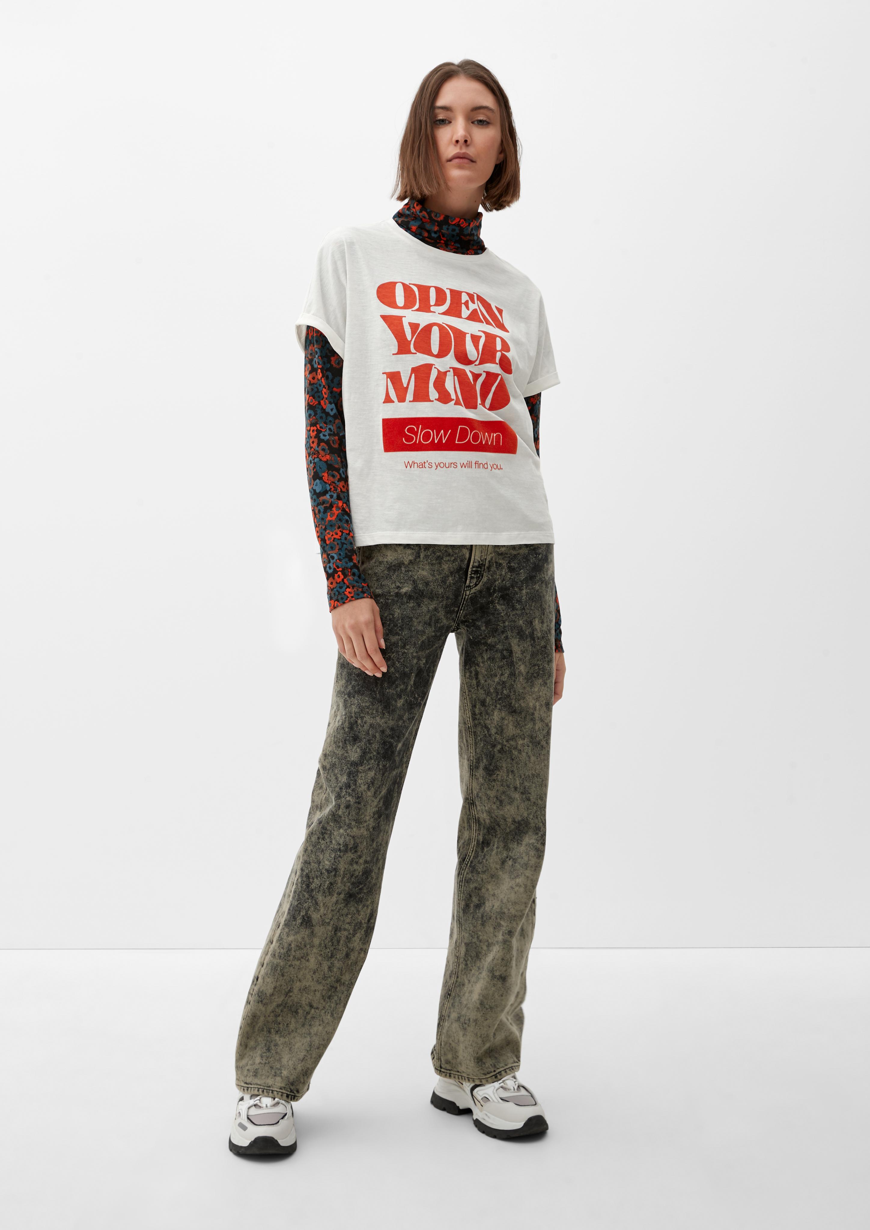 T-Shirt mit Frontprint  2120122-02D0