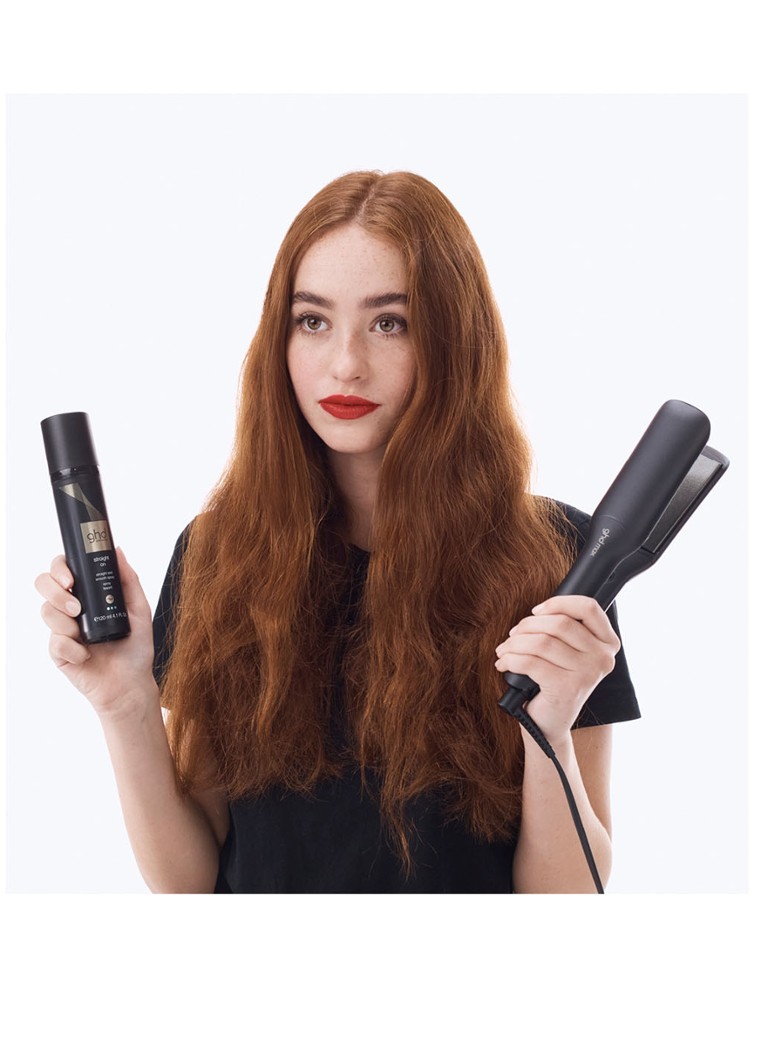 ghd Straight On spray prostujący i stylizujący