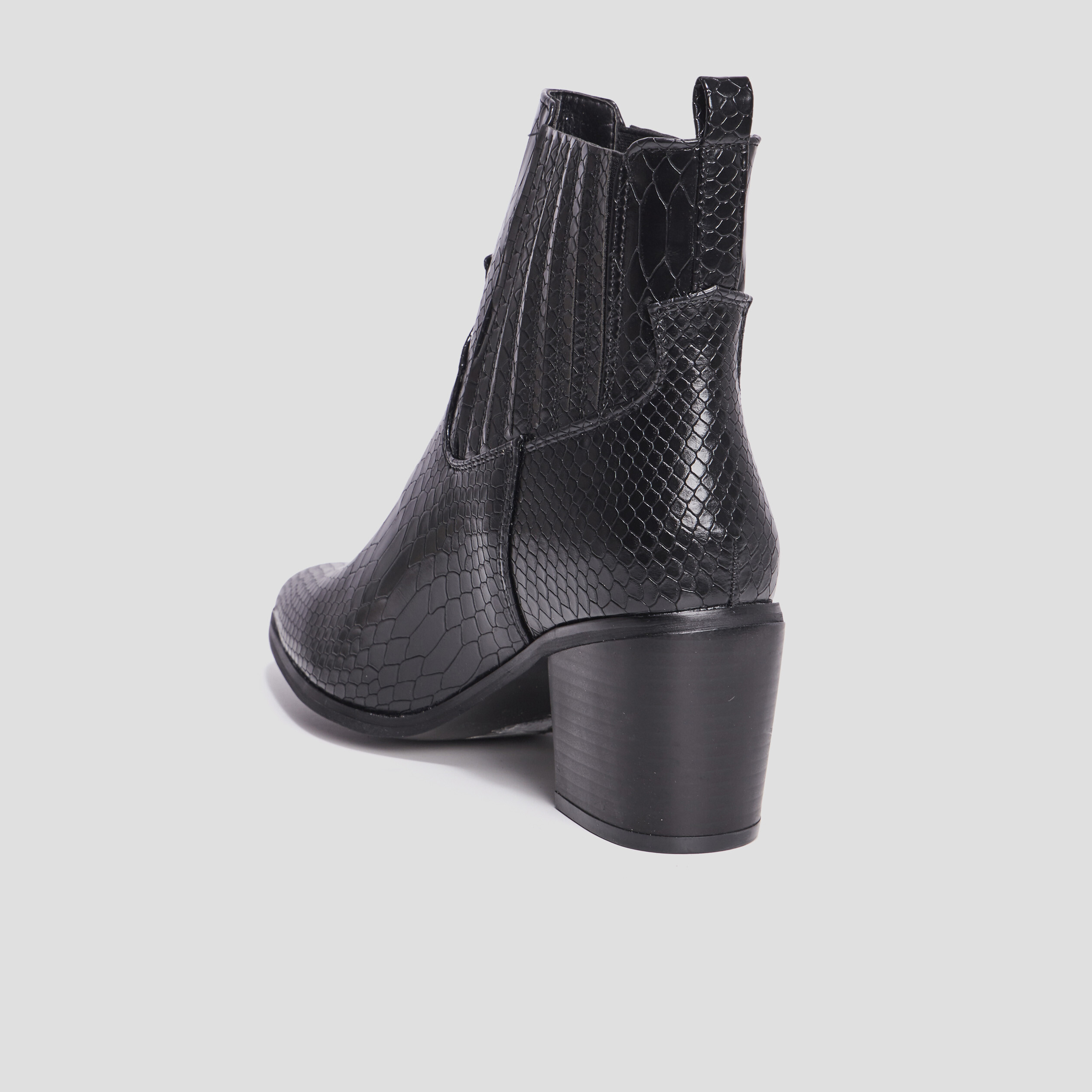 Bottines à talons aspect croco noir femme | La Halle