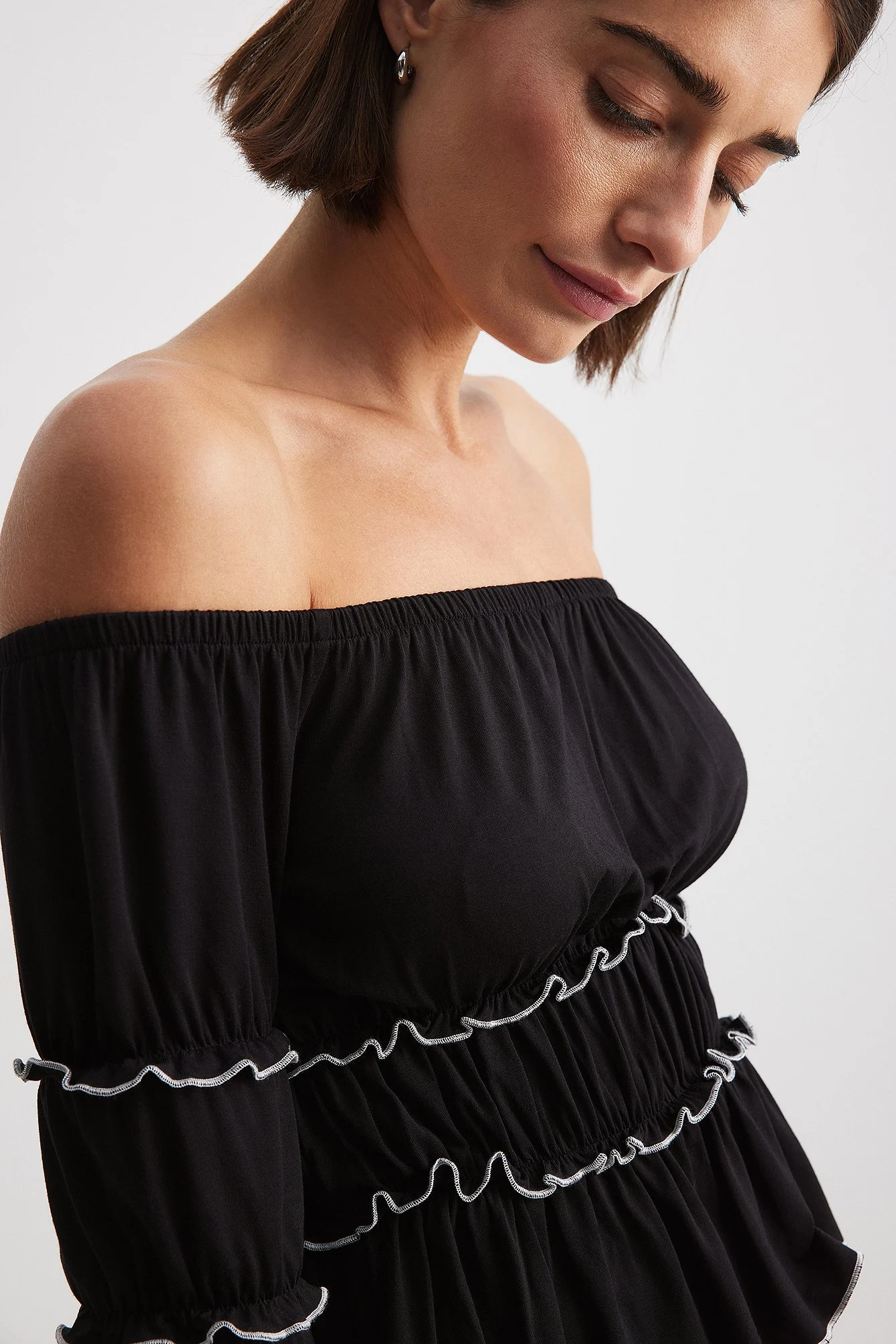 Top mit Rüschendetail