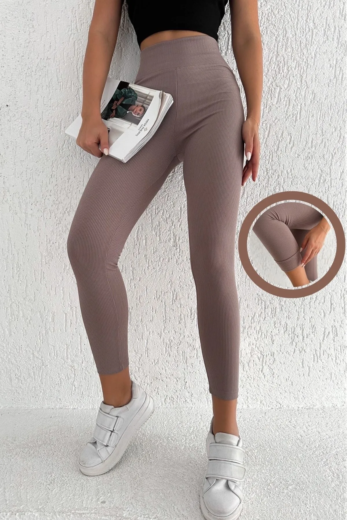 BEJNA  Gerippte Damen-Strumpfhose aus Nerz-Fleece mit hoher Taille