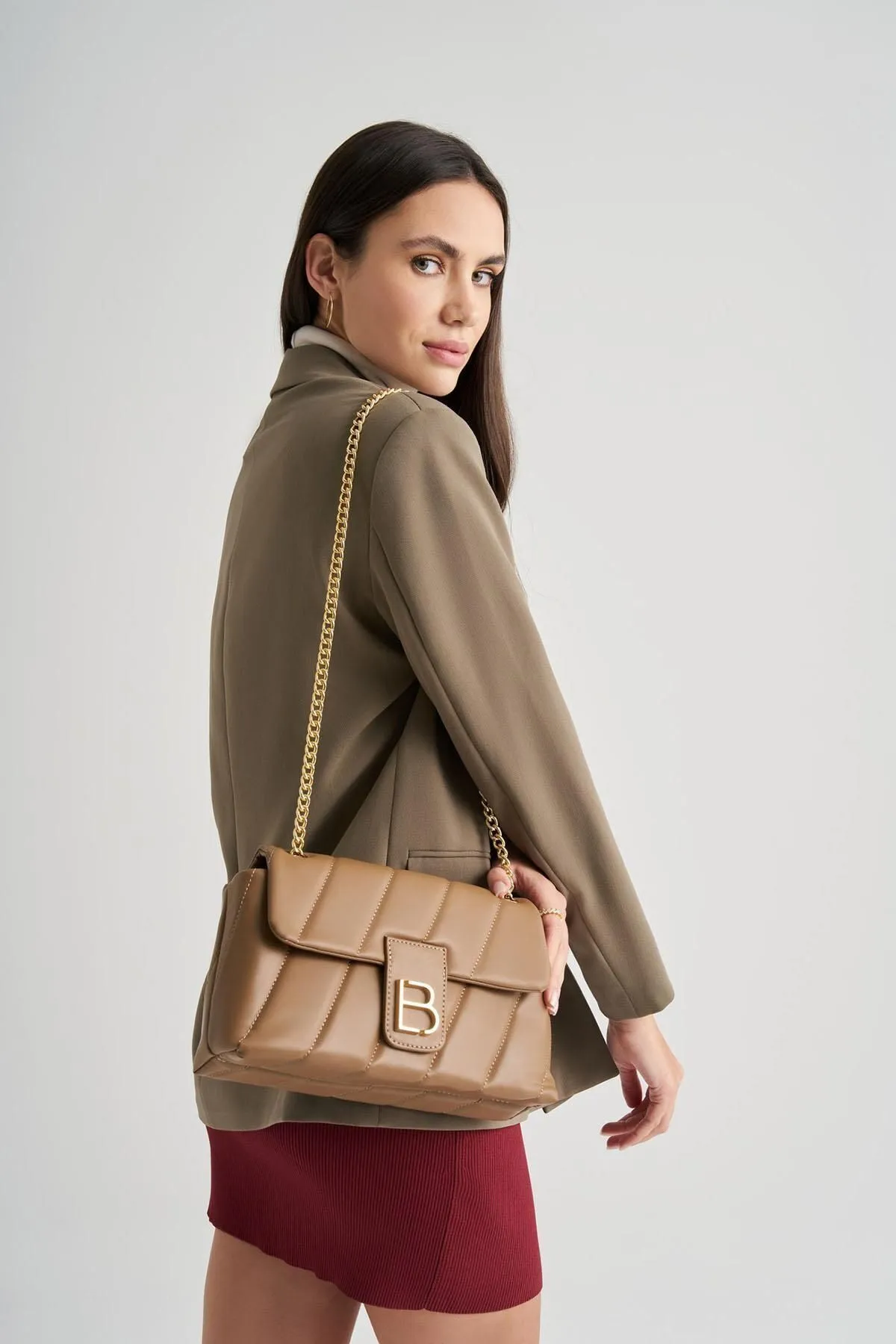 Lucky Bees  Gemusterte Damen Hand- und Schultertasche mit Kettenriemen