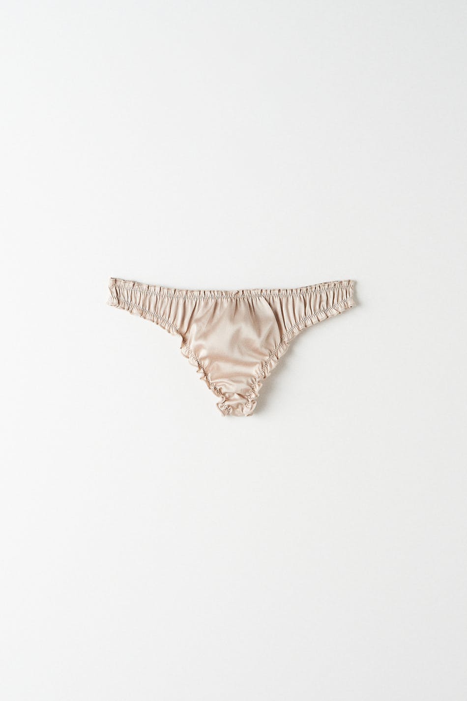 Eva satin string