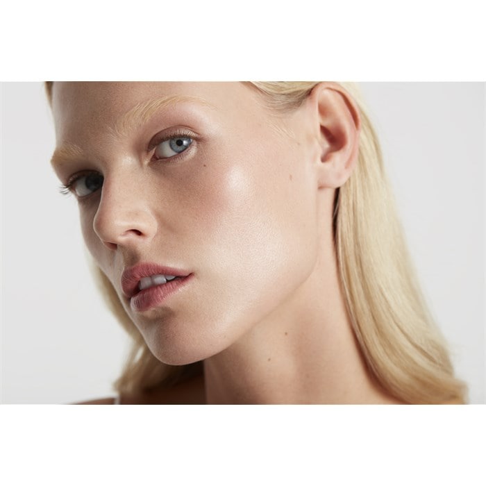 Eyelash Awakening Serum