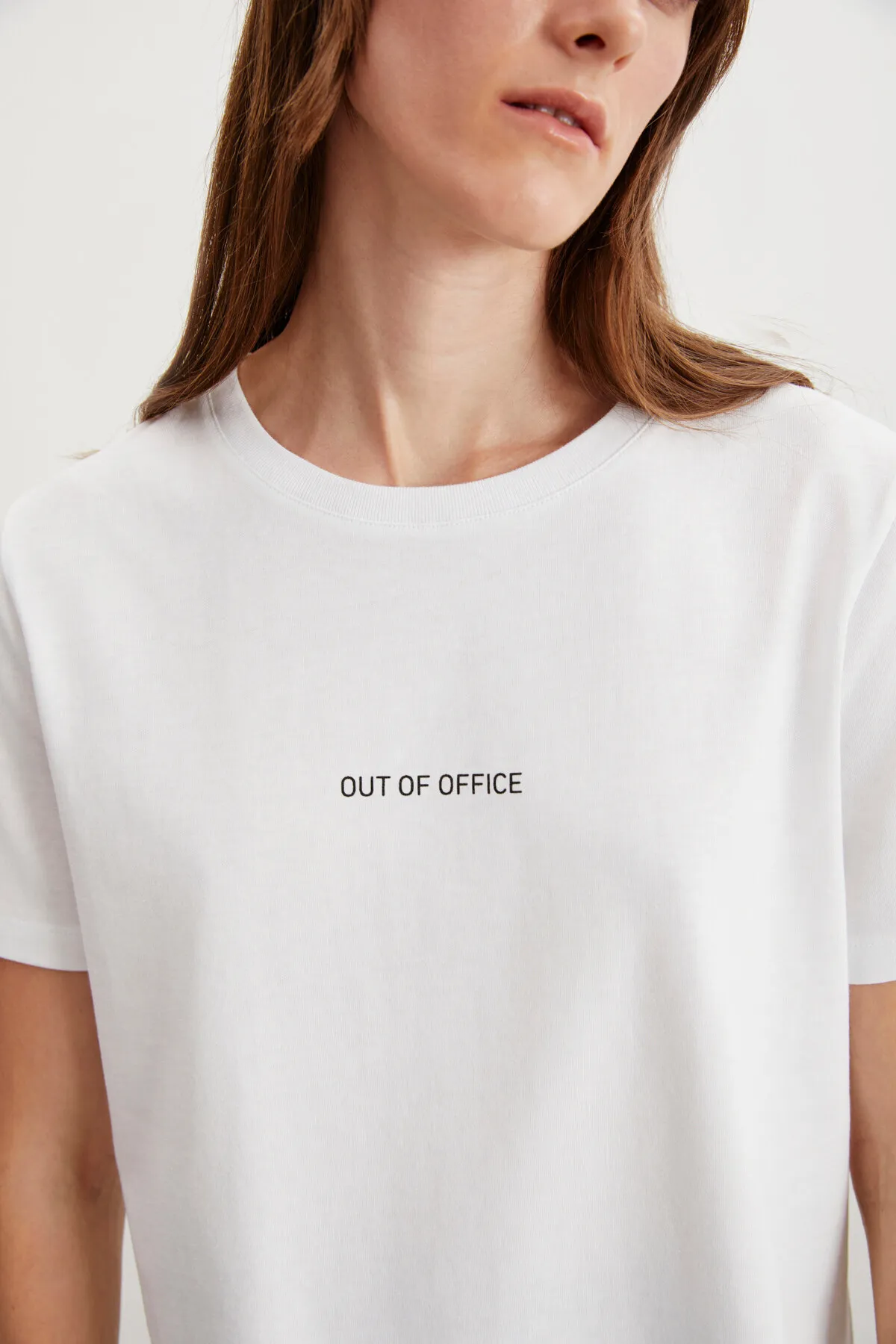 GRIMELANGE  Glenda Damen-T-Shirt mit Rundhalsausschnitt, 100 % Baumwolle, bestickt, weiß