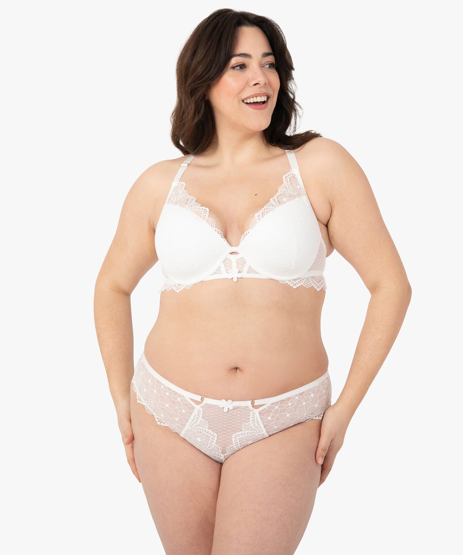 Shorty femme grande taille en dentelle avec ceinture fantaisie blanc | GEMO