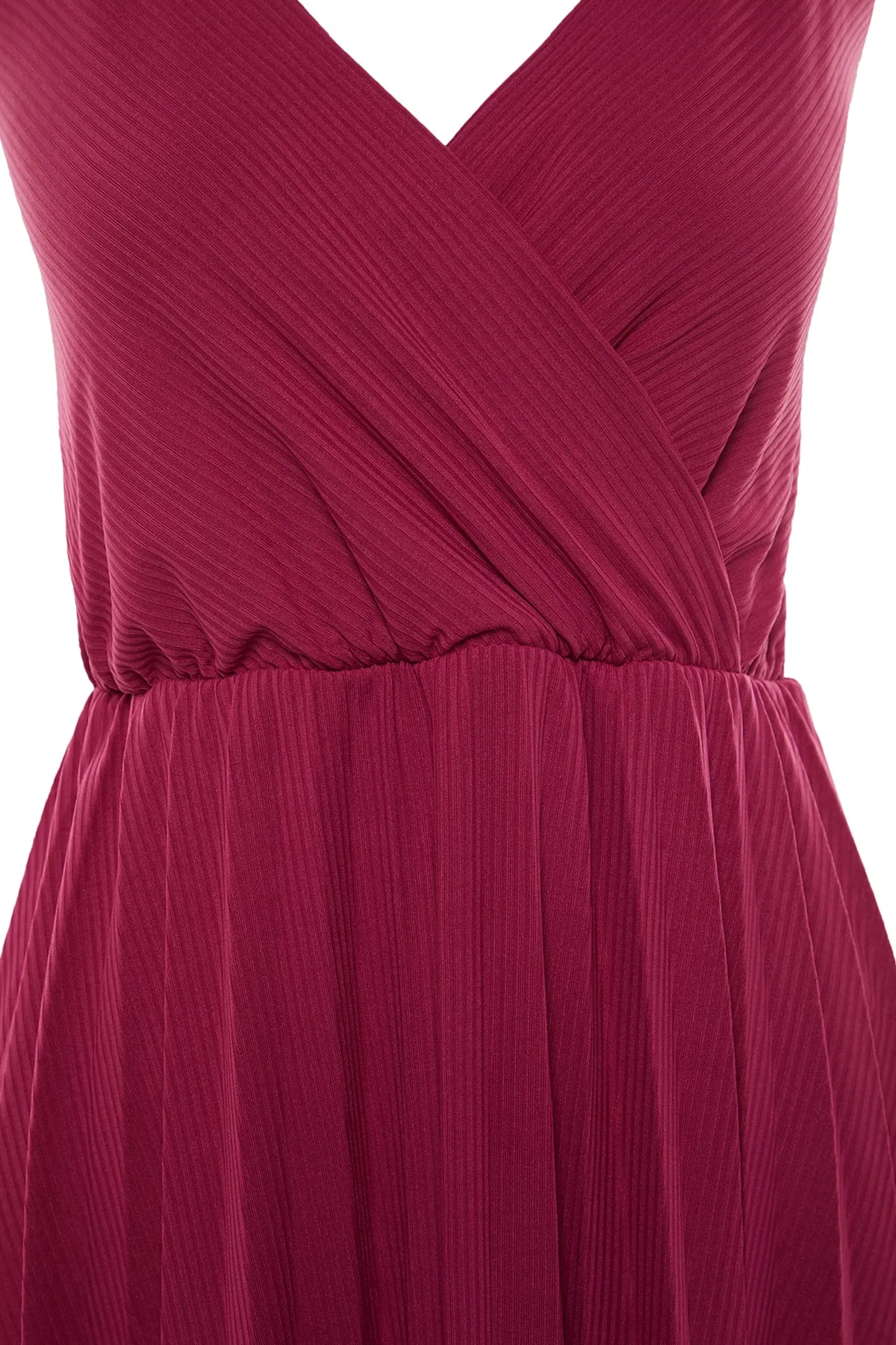 Trendyol Curve  Fuchsiafarbenes, zweireihiges Strickkleid mit Kragen und Trägern TBSSS22EL1565