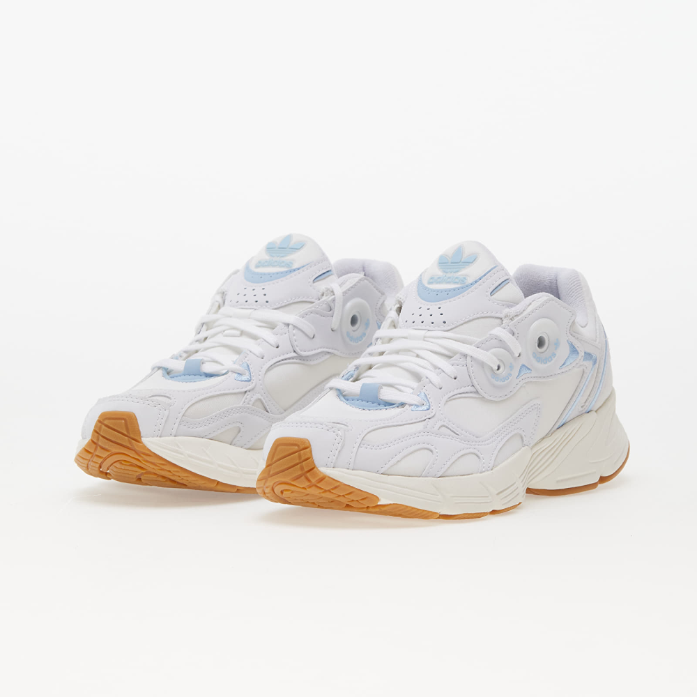 adidas Astir W IE9629 / weiss