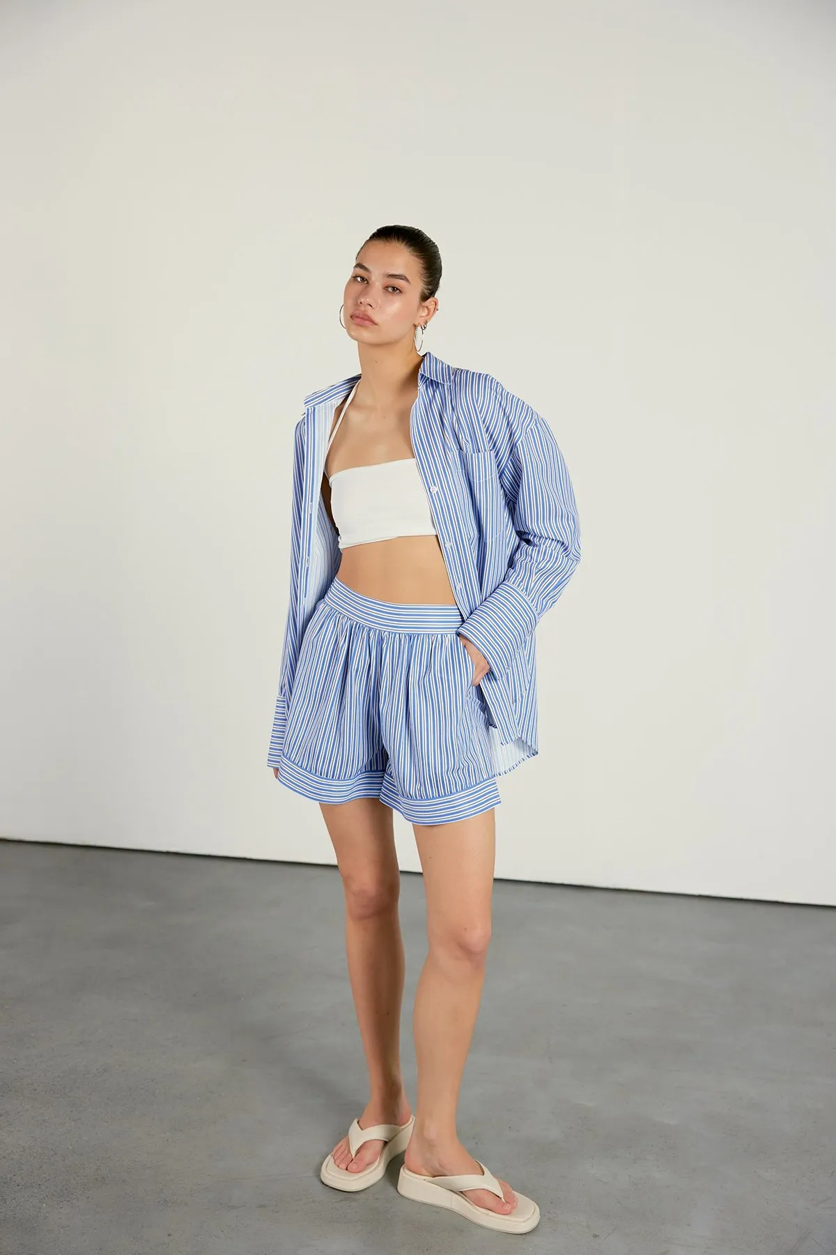 VATKALI  Shorts mit Streifenmuster