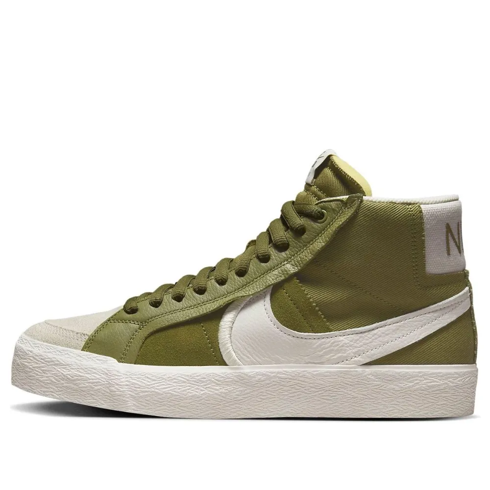 Nike Zoom Blazer Mid Premium Plus SB DR9144-300 / grün