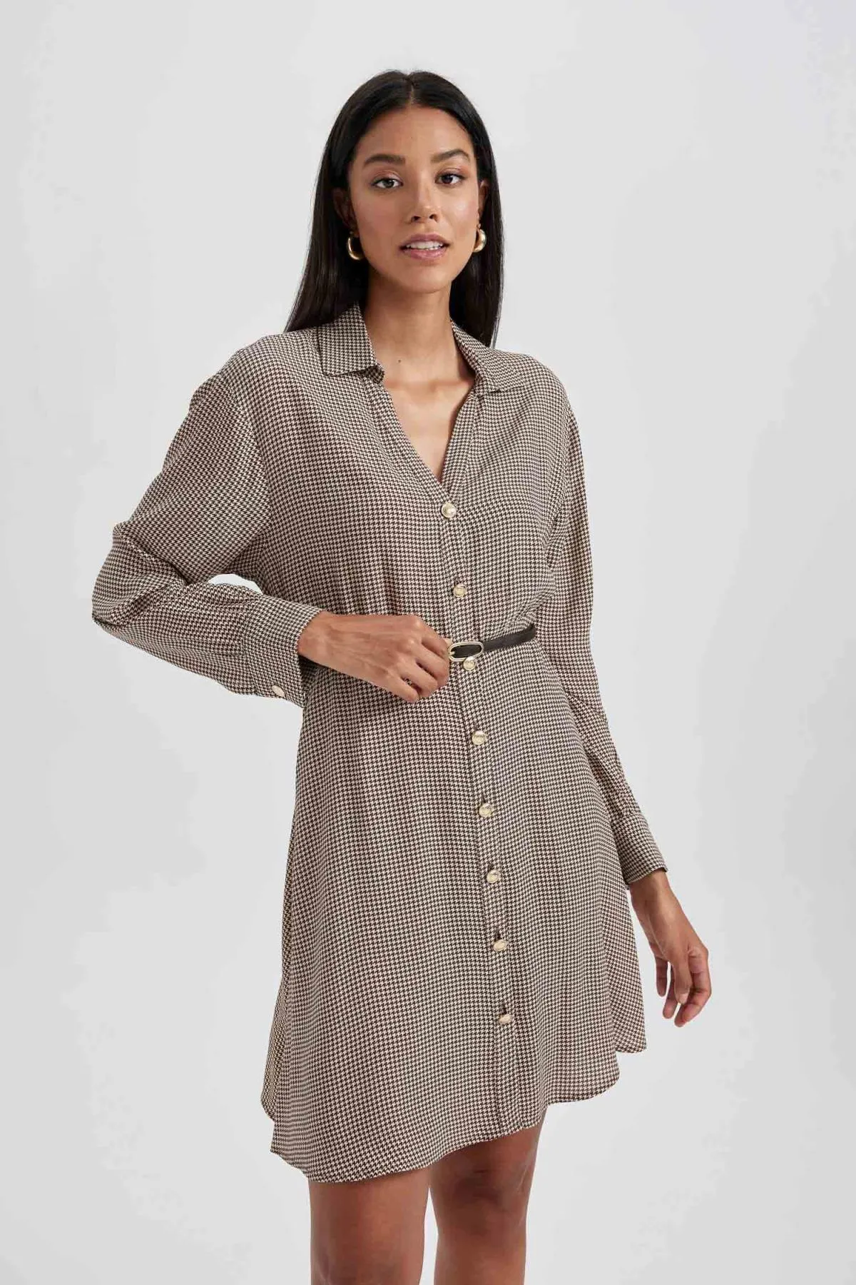 DeFacto  Hemd Revers Crowbar Twill Mini Langarm Kleid B3471ax23au