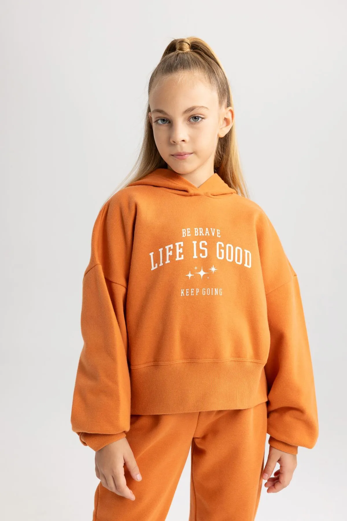 DeFacto  2-teiliges Set mit Kapuzen-Sweatshirt und Jogginghose für Mädchen
