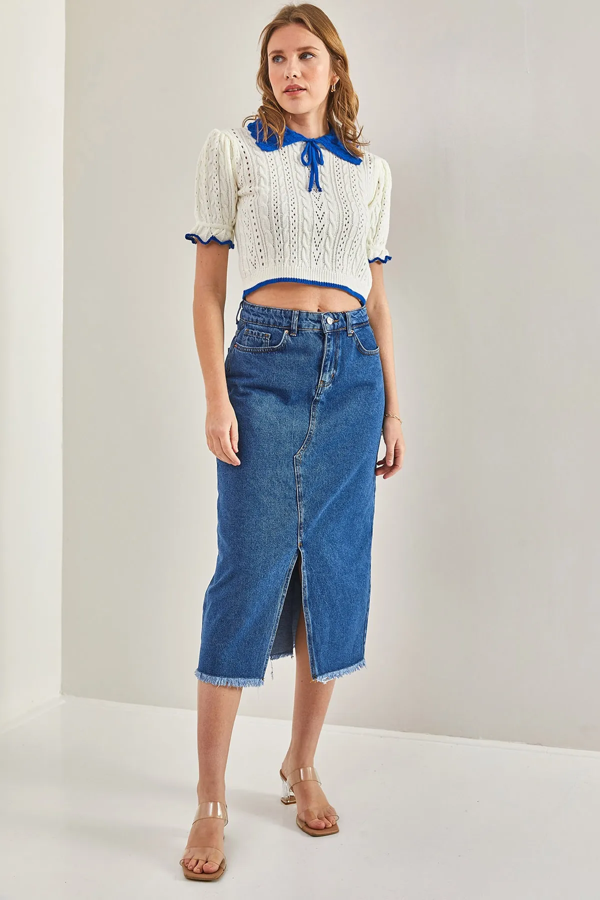Bianco Lucci  Lasergeschnittener, geschlitzter Jeansrock für Damen