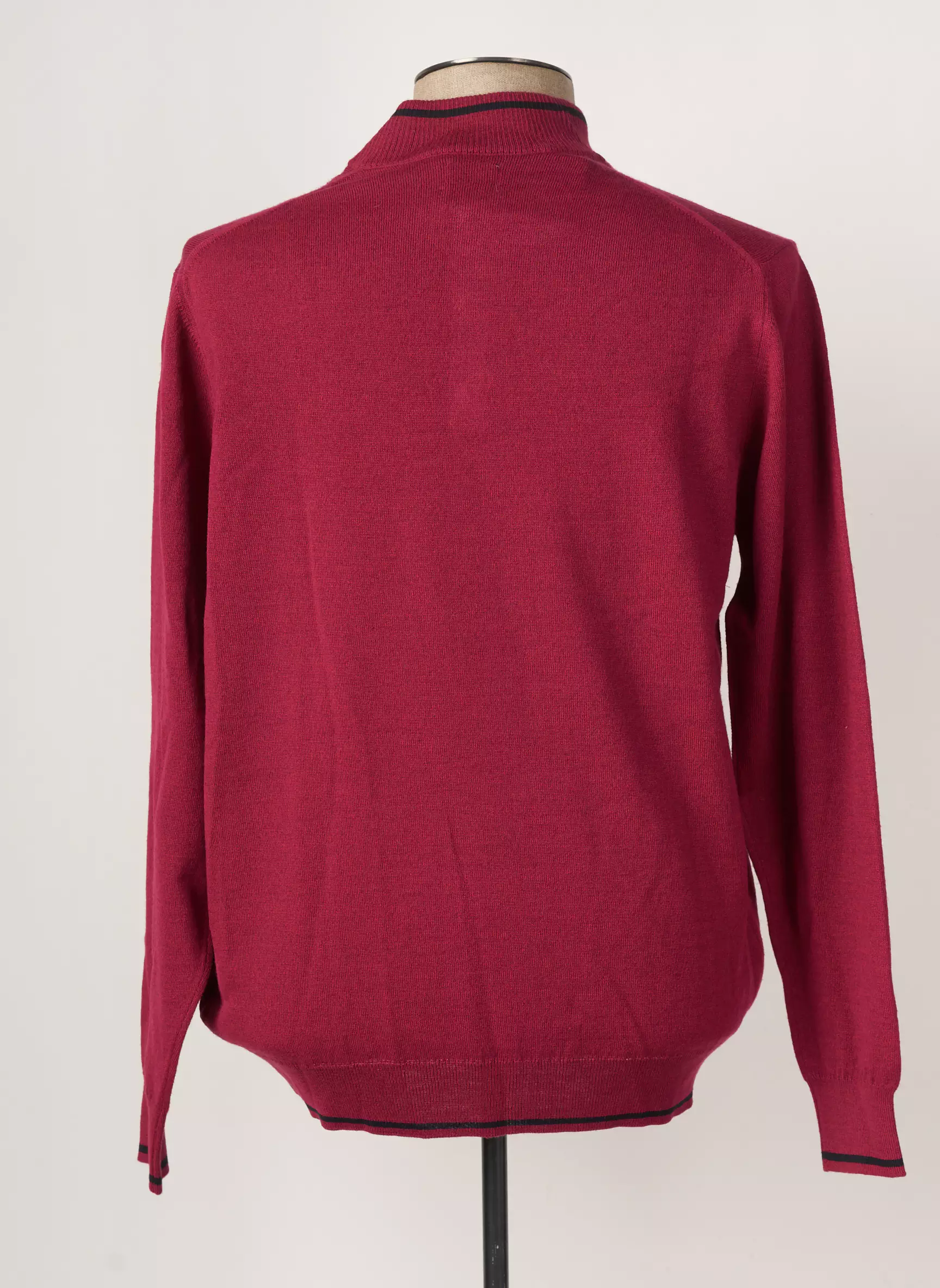 Brown Jury Pulls Homme couleur rouge