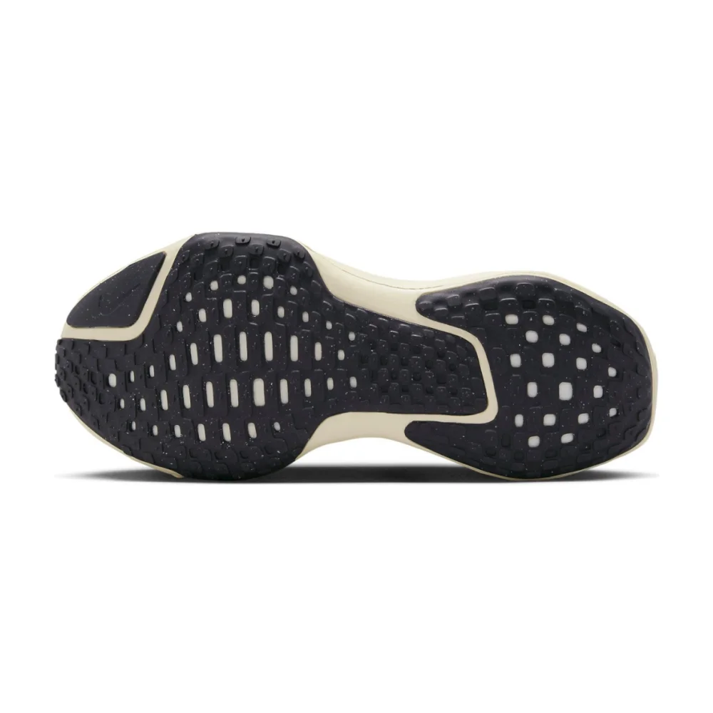 Nike Invincible 3 Run DR2615-200 / weiss