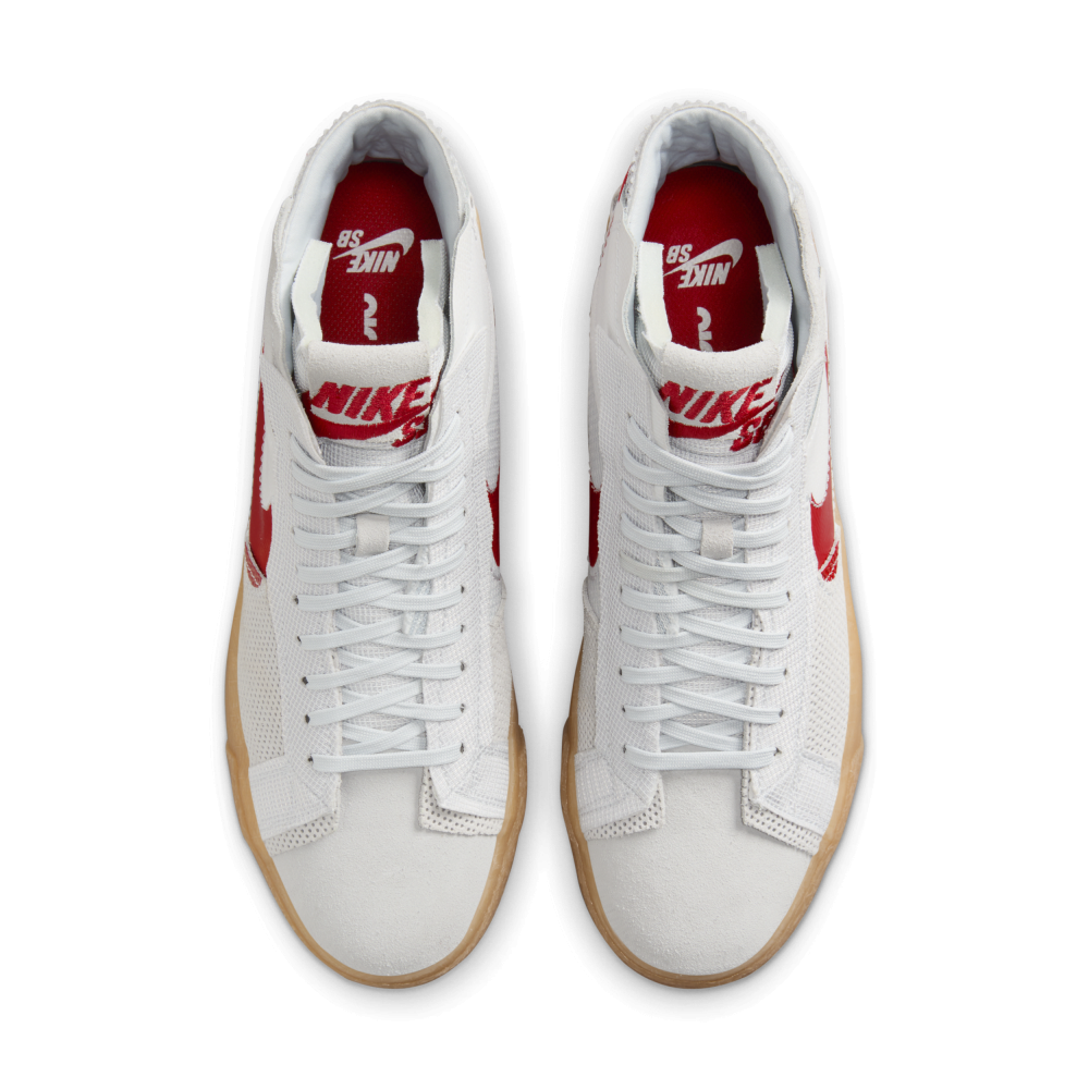 Nike Zoom Blazer Mid Premium FD5113-100 / weiss
