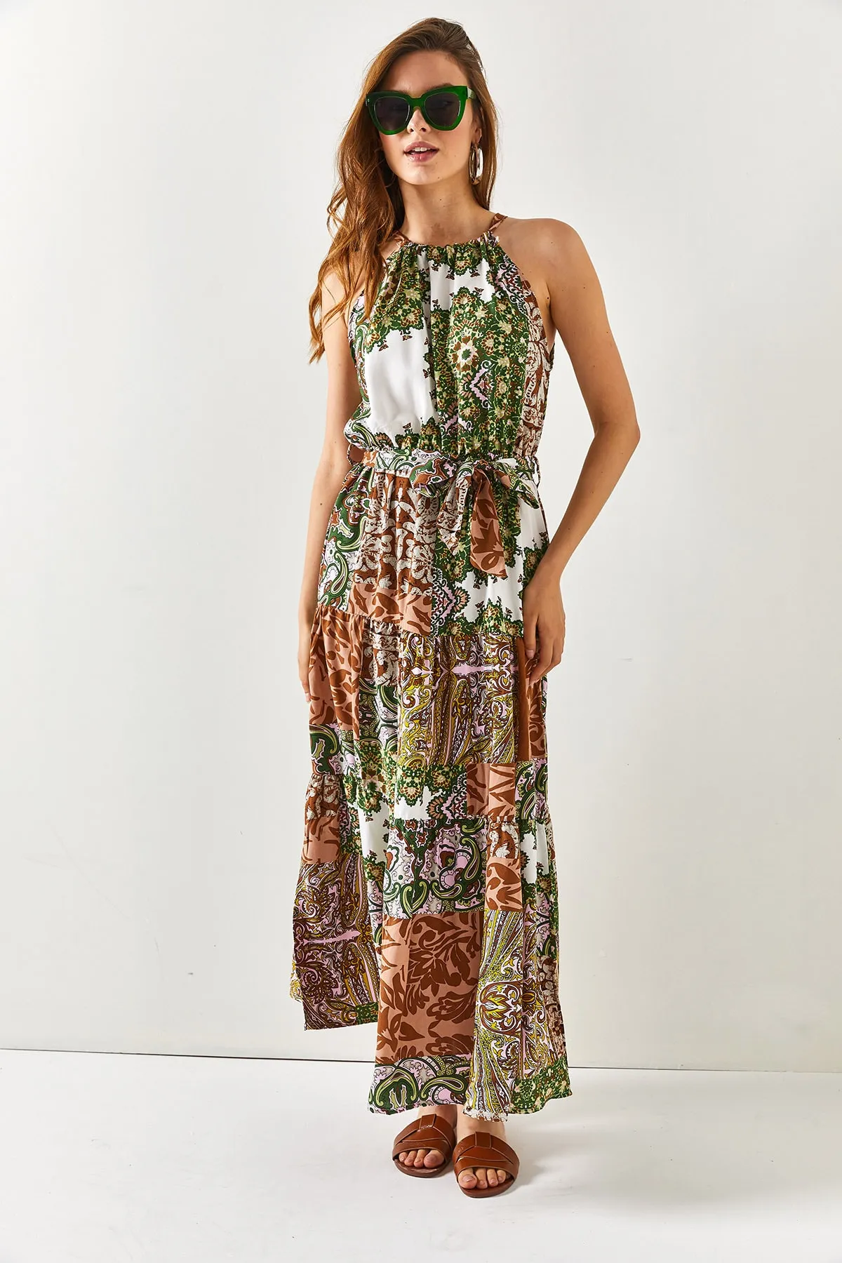 Olalook  Gewebtes Viscon-Kleid mit grünem Neckholder-Kragen und Gürtel für Damen ELB-19001548