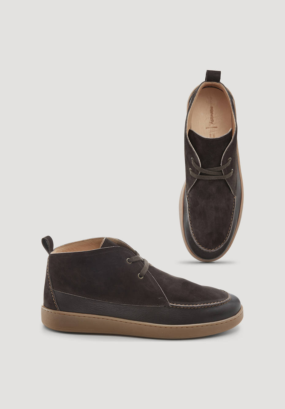 Schnürschuh