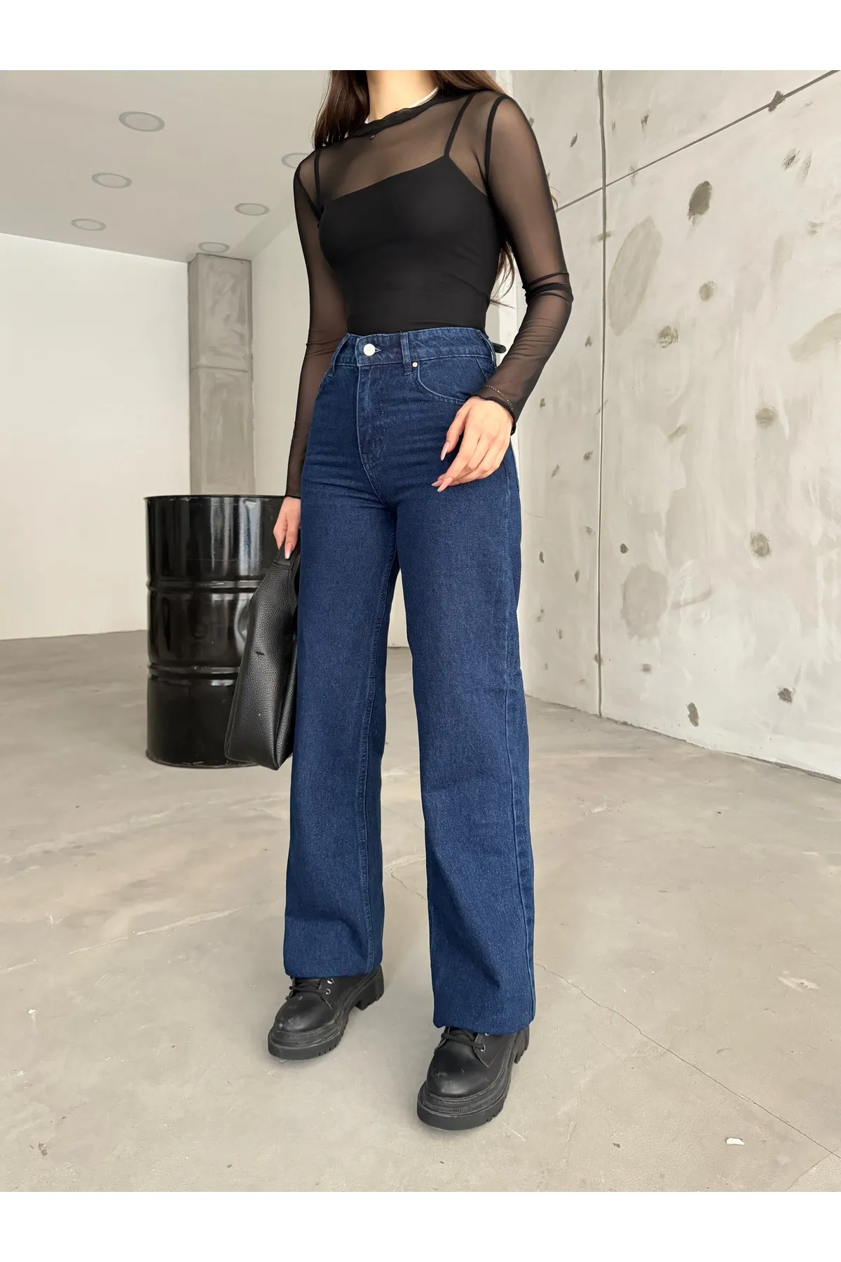BİKELİFE  Marineblaue Damenjeans mit hohem Bund und dehnbarem Lycra und weitem Bein