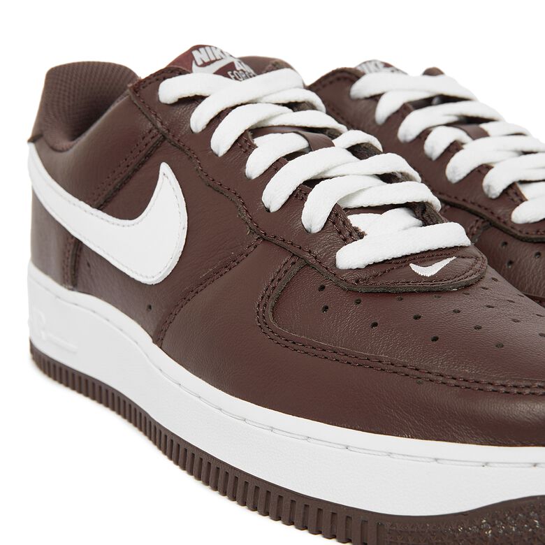 NIKE Air Force 1 Low Retro Qs 