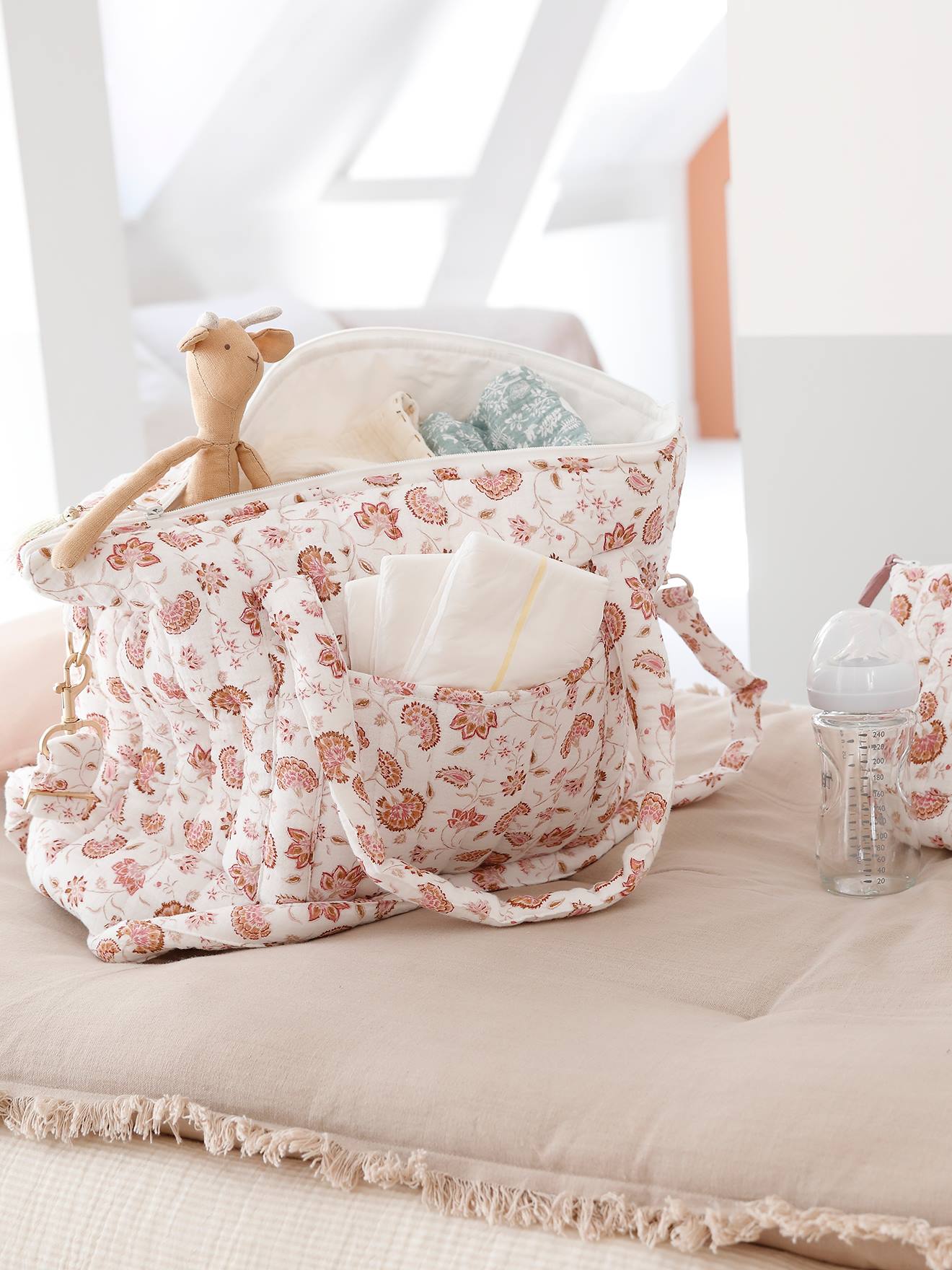 Vertbaudet Wickeltasche PLUME, personalisierbar - rosa/folklore blumen