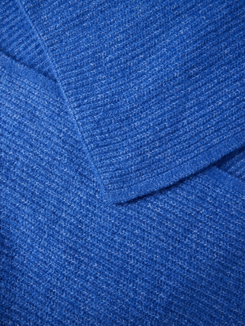 Schal in unifarbenem Design in royalblau