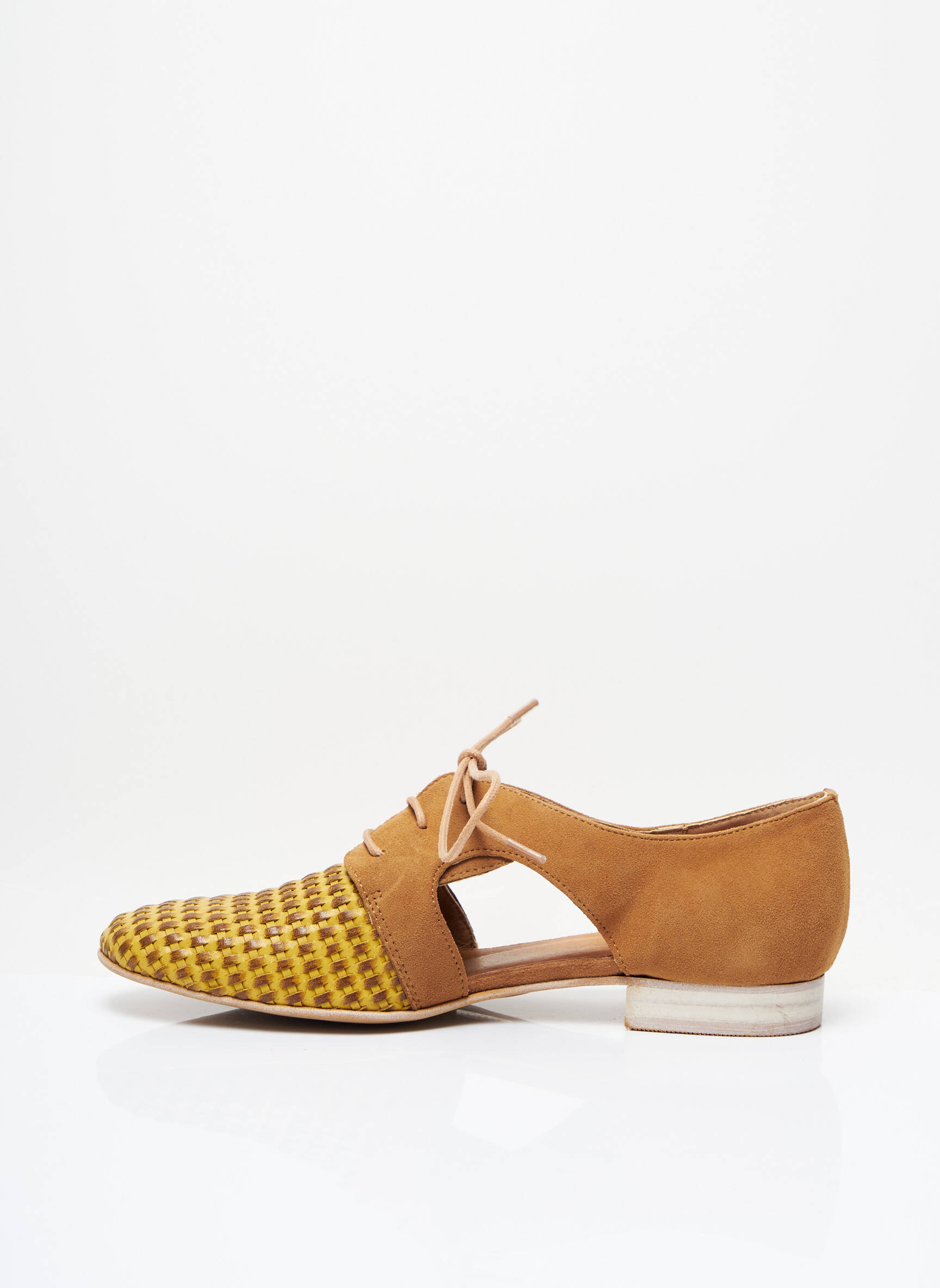 Emilie Karston Derby Femme couleur jaune