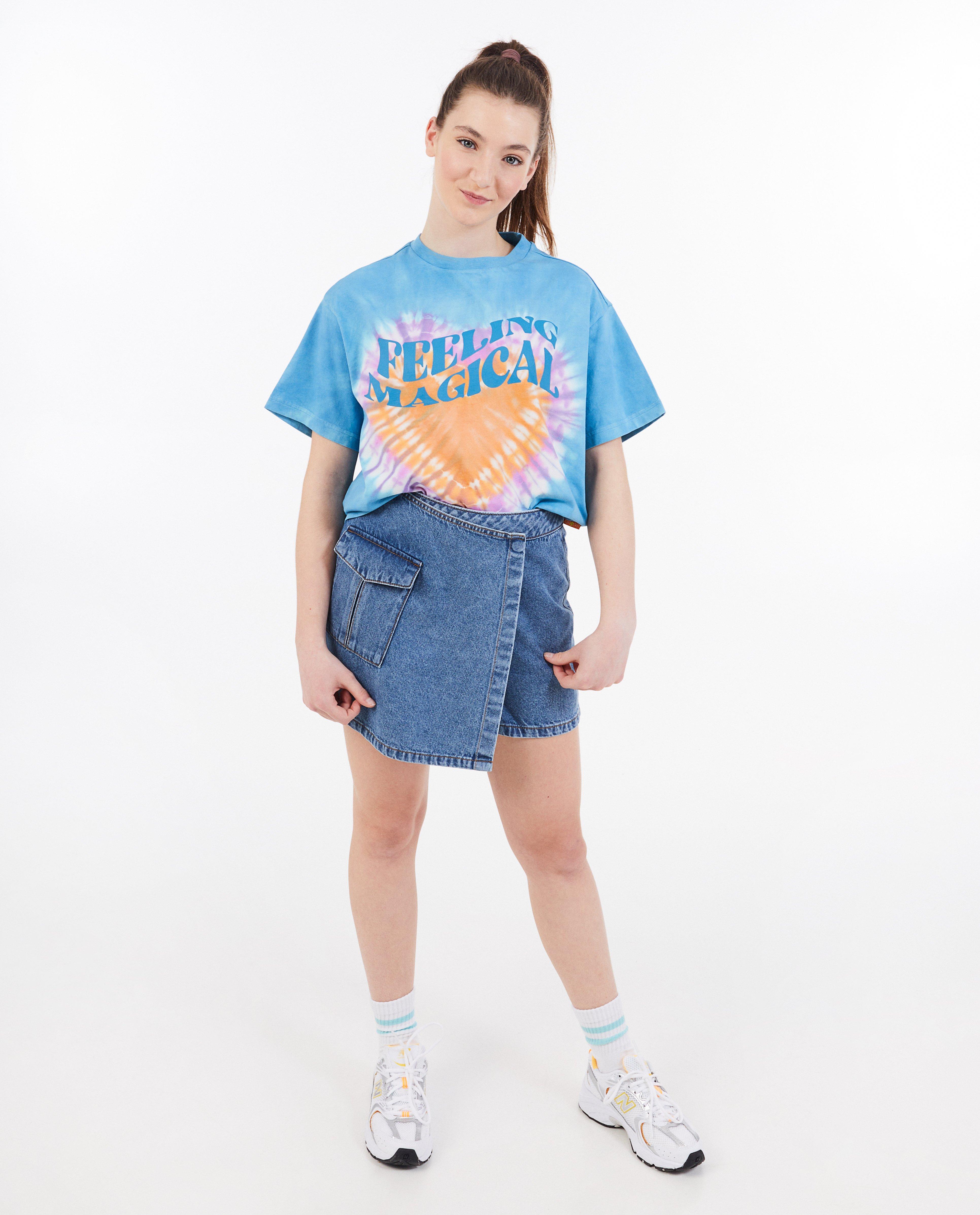 Groggy t-shirt med tie-dye-tryck i blått