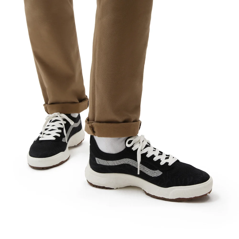 Vans Ultrarange VR3 VN0A4BXB1KP1 / schwarz