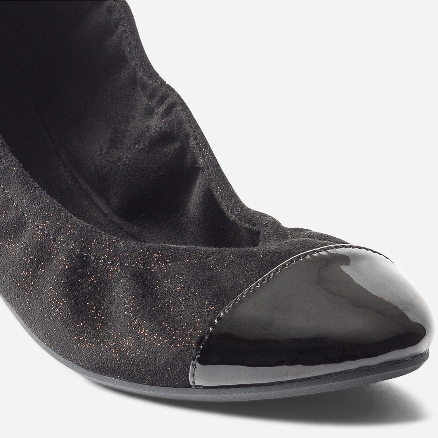 Ballerine noire à paillettes et bout verni
