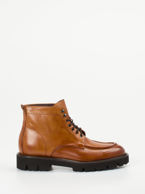 Boots-47012890547 Konstantin Starke
