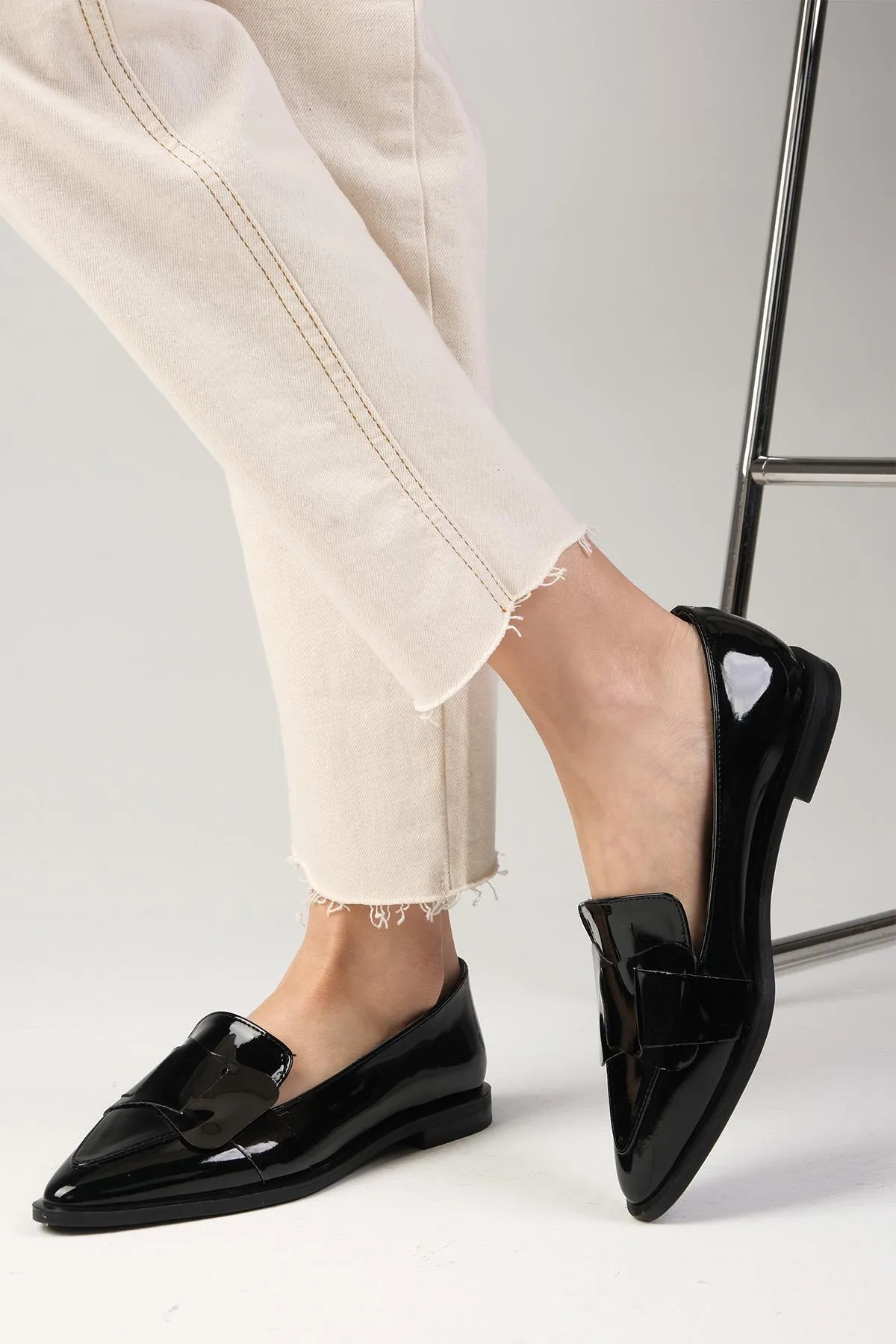 Mio Gusto  Nora Black Color Damen Loafer Casual Flache Schuhe