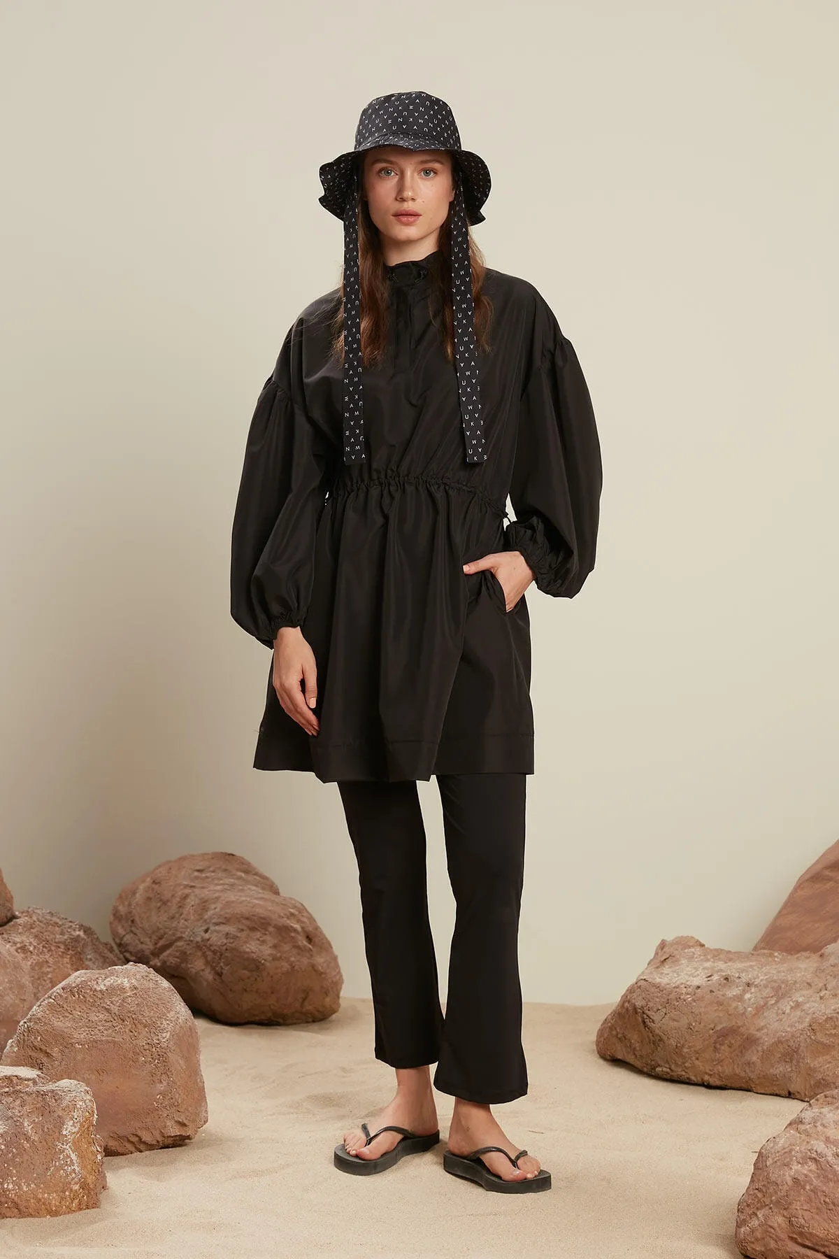 Manuka  HIJAB REGENMANTEL BADEANZUG SCHWARZ