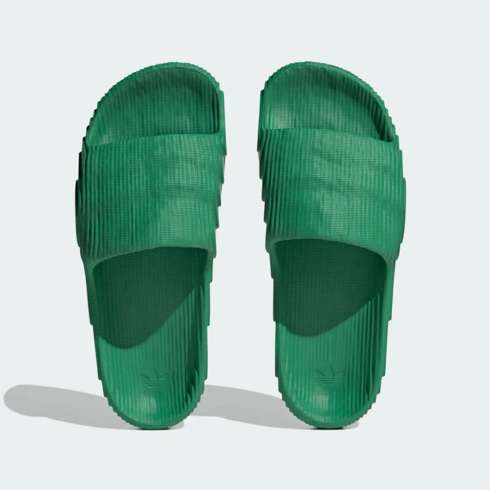 adidas Adilette 22 IF5395 / grün