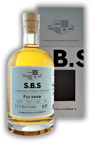 SBS Rum Fiji 2009 SBS Rum Fiji 2009  Alter 09/20 - 0,7	 Liter - Vol 63,4%