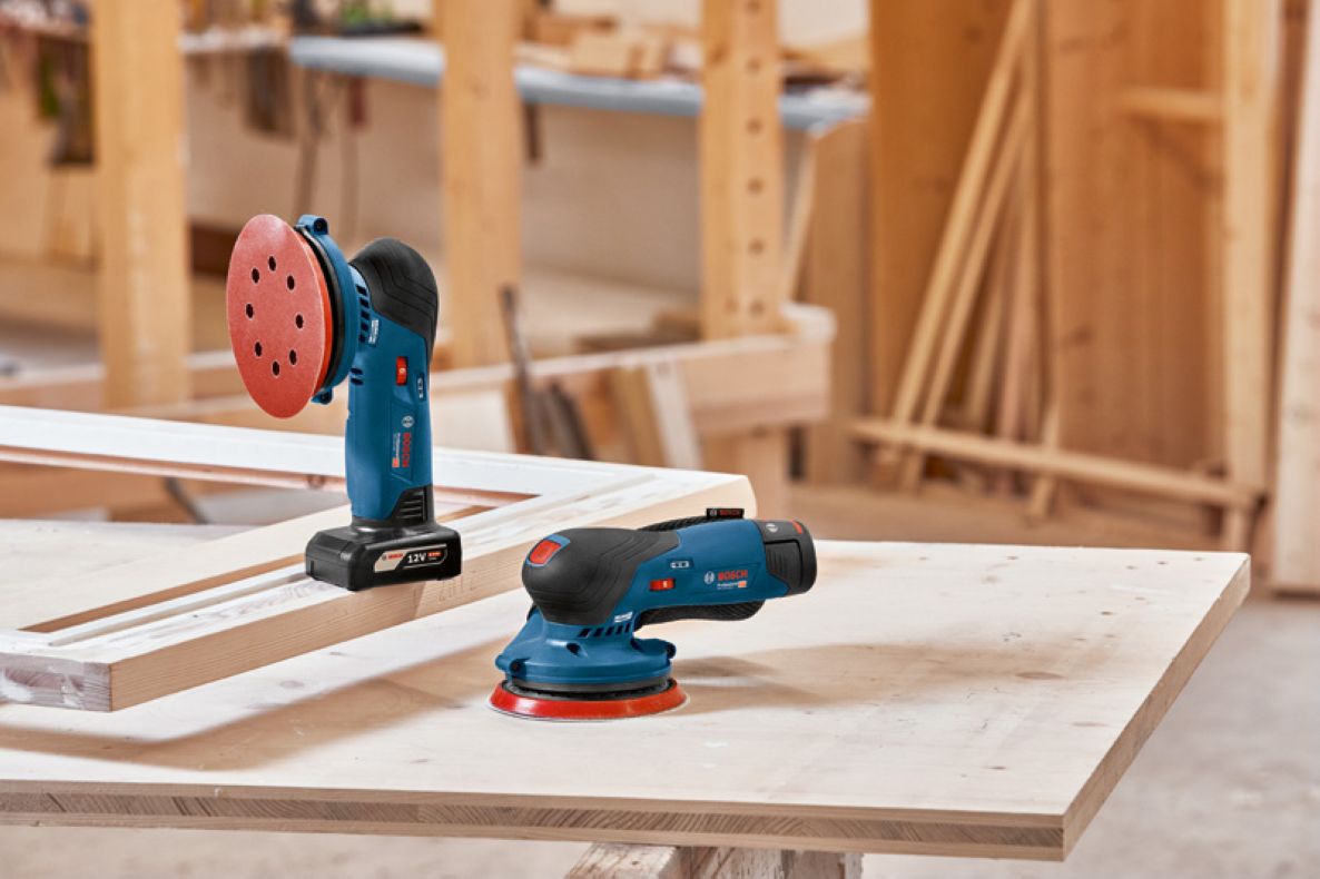 Levigatrice orbitale professionale Bosch Blue 0601372100 GEX 12V-125 da 125 mm, 12V, batterie escluse, in scatola L-Boxx.