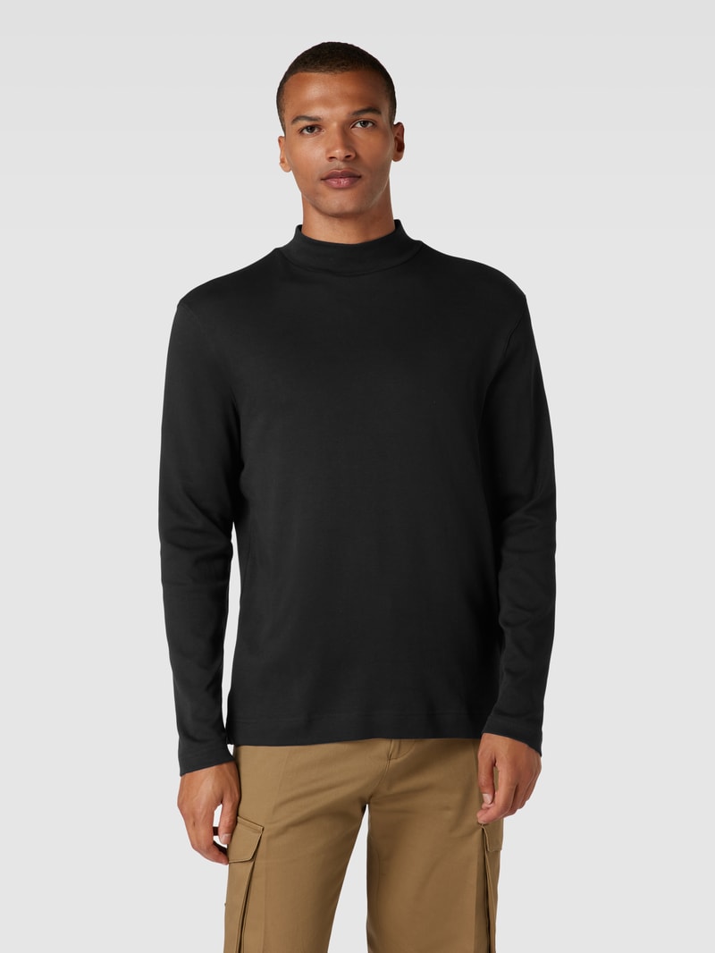 Pullover mit Turtleneck in schwarz