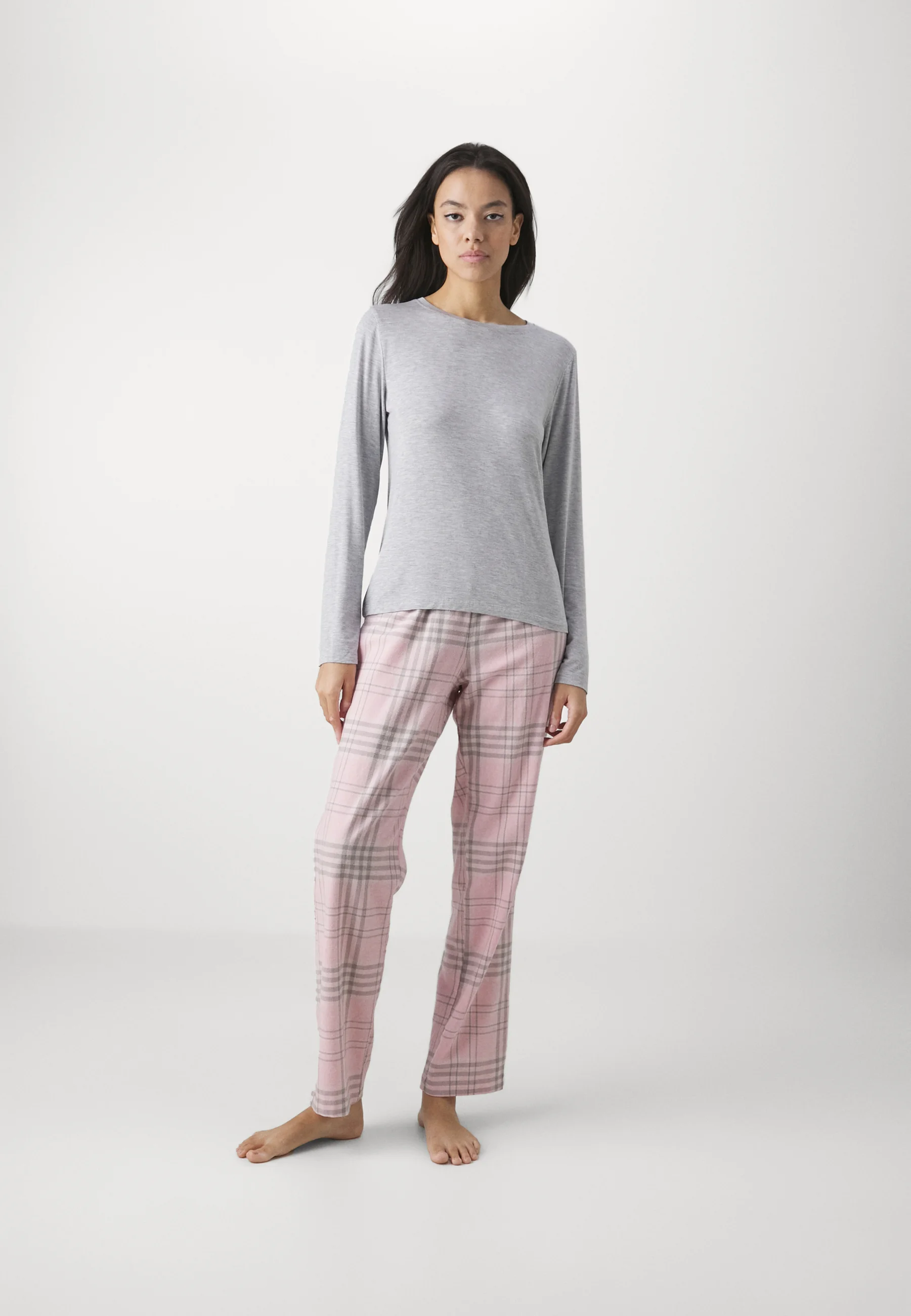 Pijamas de Anna Field