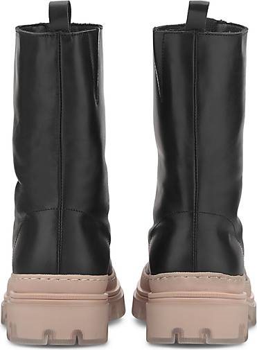 Another A Plateau-Stiefelette