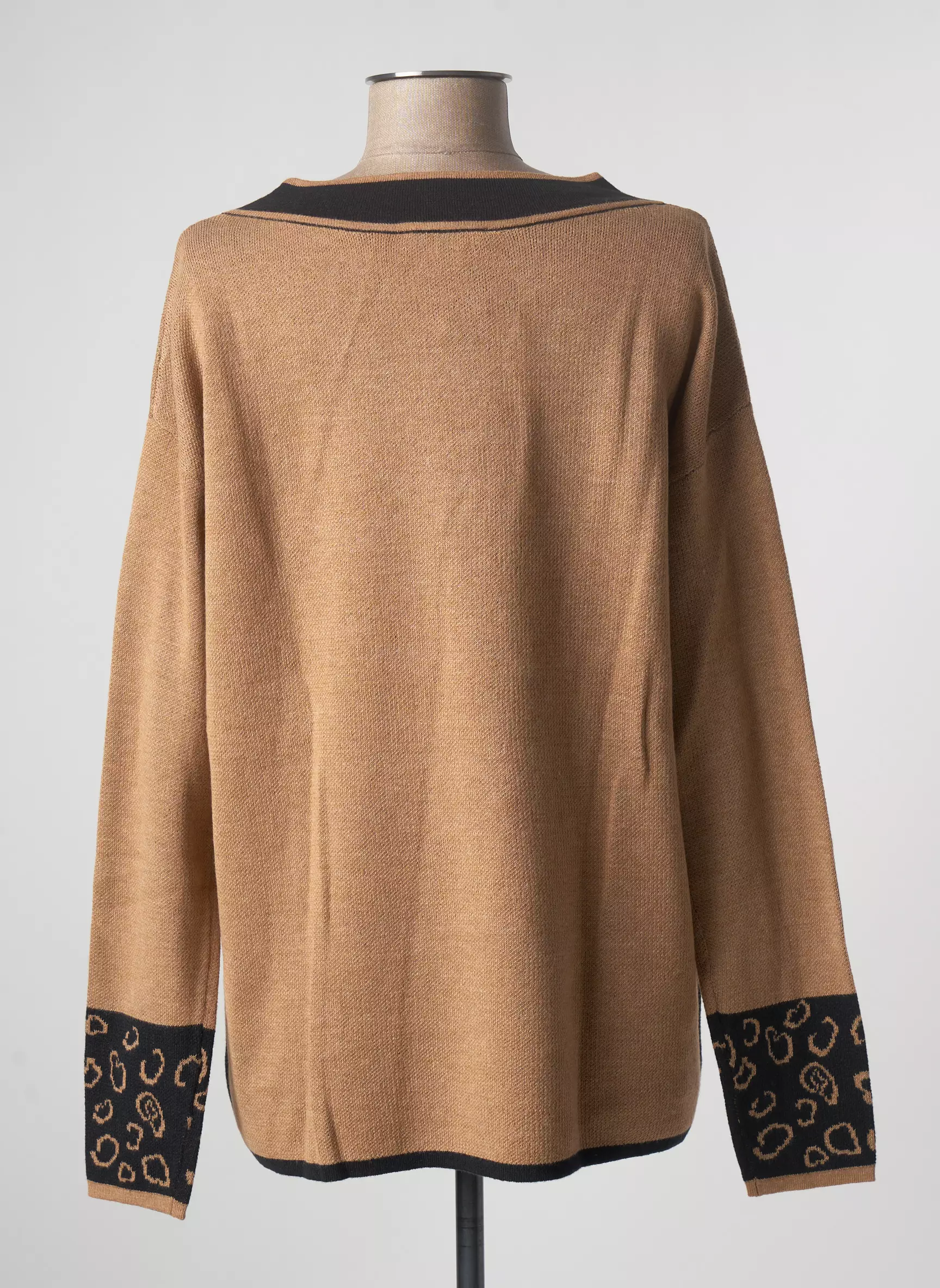 Joy Of Life Pulls Femme couleur beige