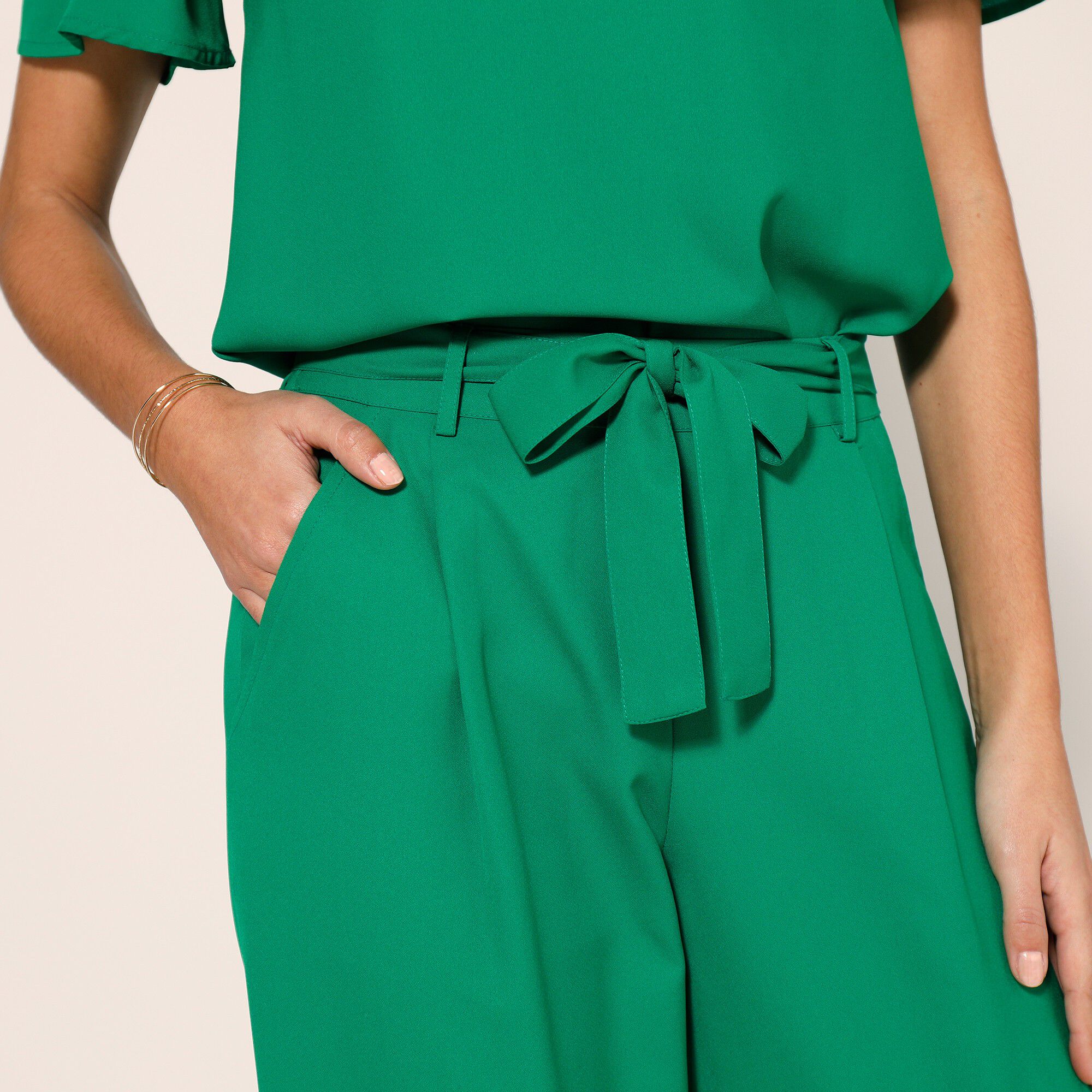 Pantalon uni large et fluide