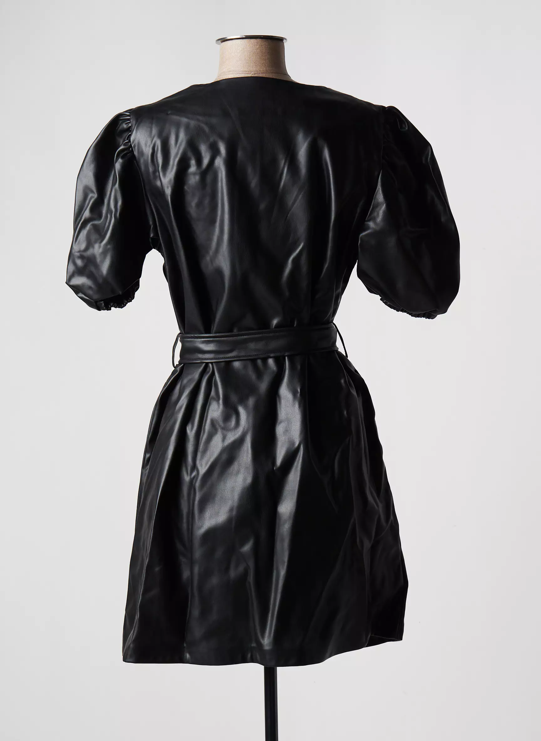 Vila Robes Courtes Femme couleur noir