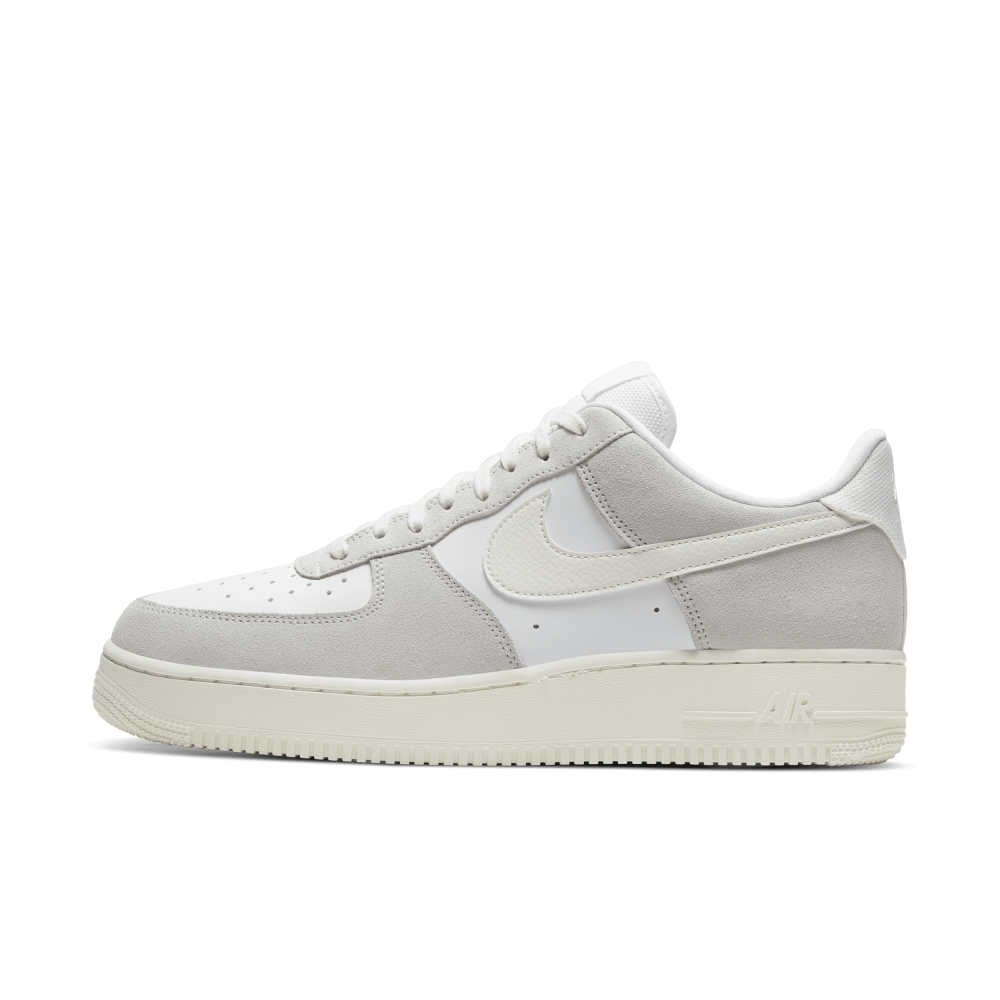 Nike Air Force 1 LV8 CW7584-100 / weiss
