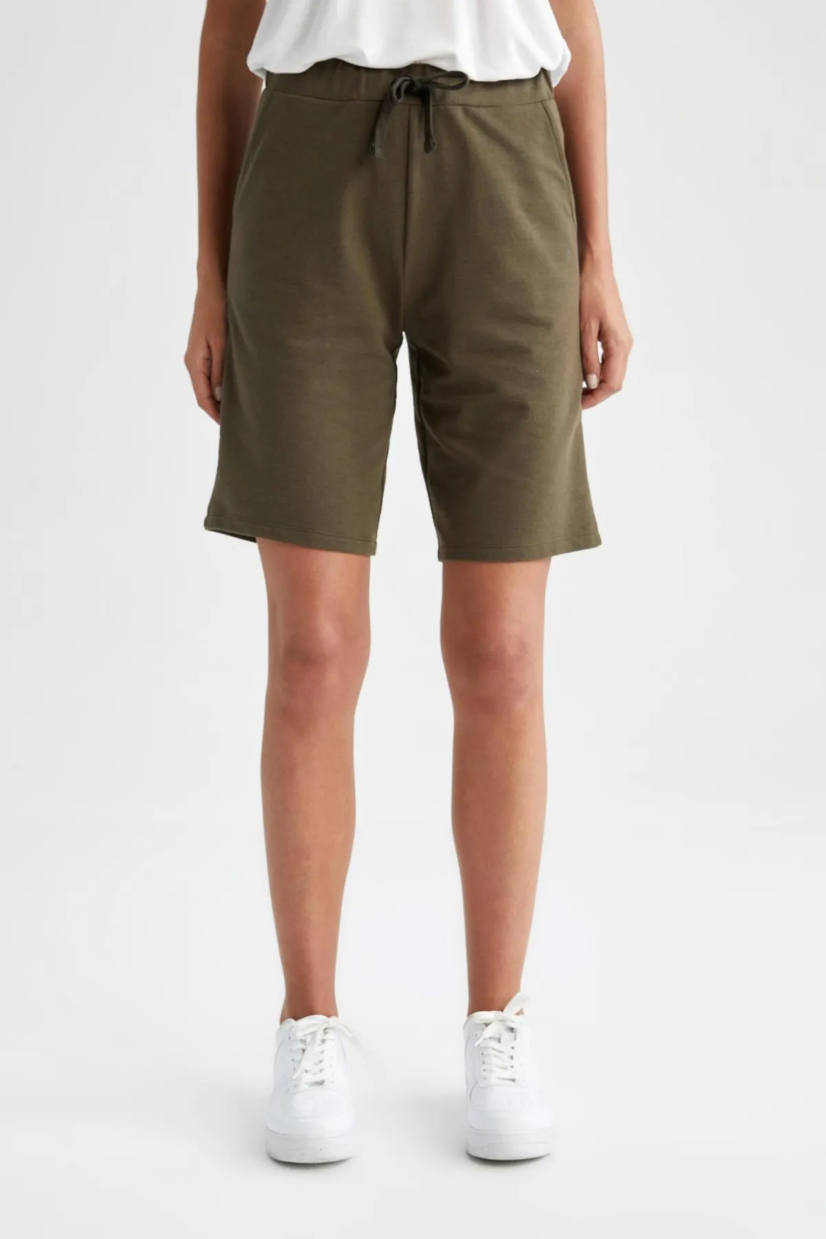 DeFacto  Regular Fit Bermuda aus 100 % Baumwolle