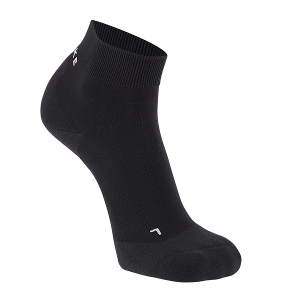 RU4 LIGHT PERFORMANCE SHORT Herren - Laufsocken