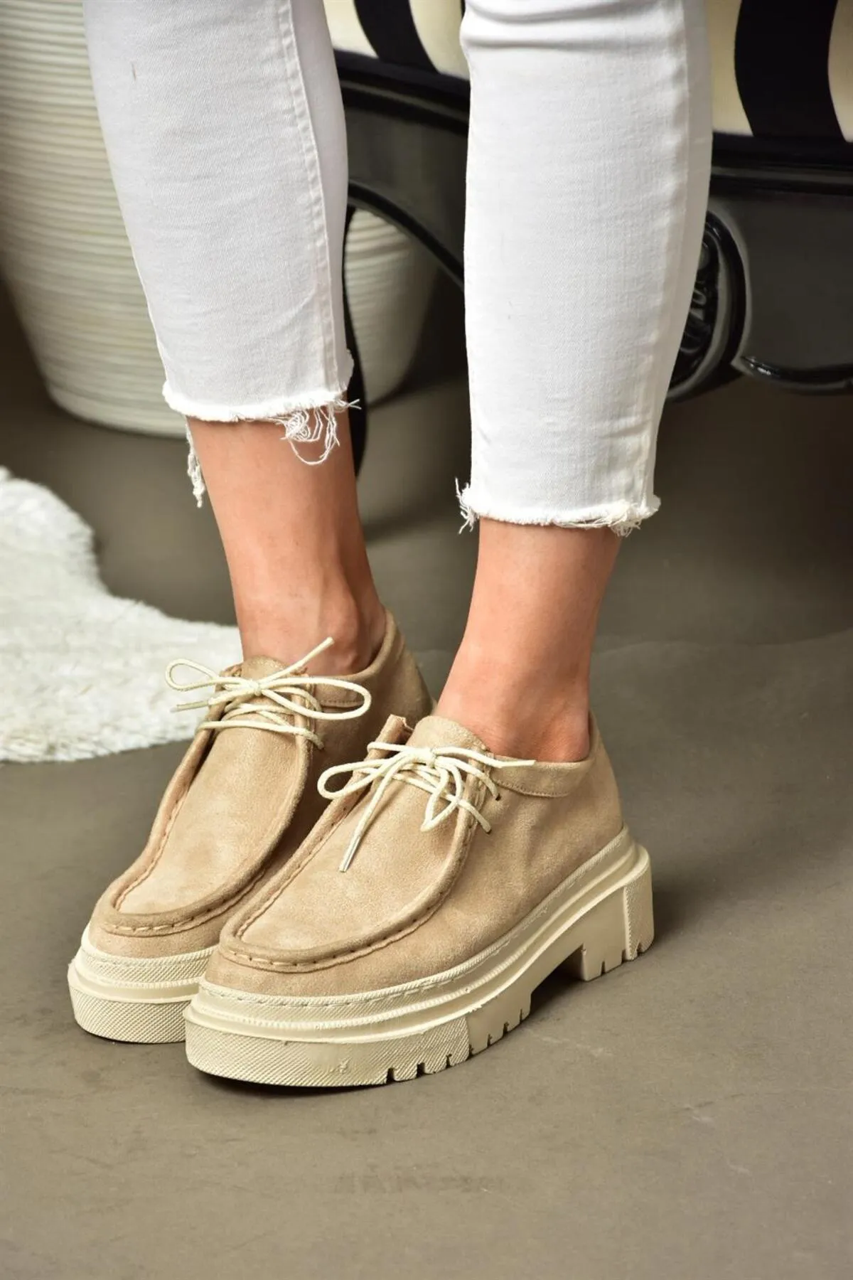 Fox Shoes  R294783002 Damenschuhe aus hellbraunem Wildleder