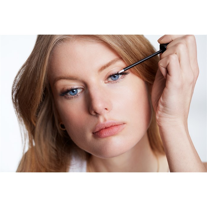 Eyelash Awakening Serum