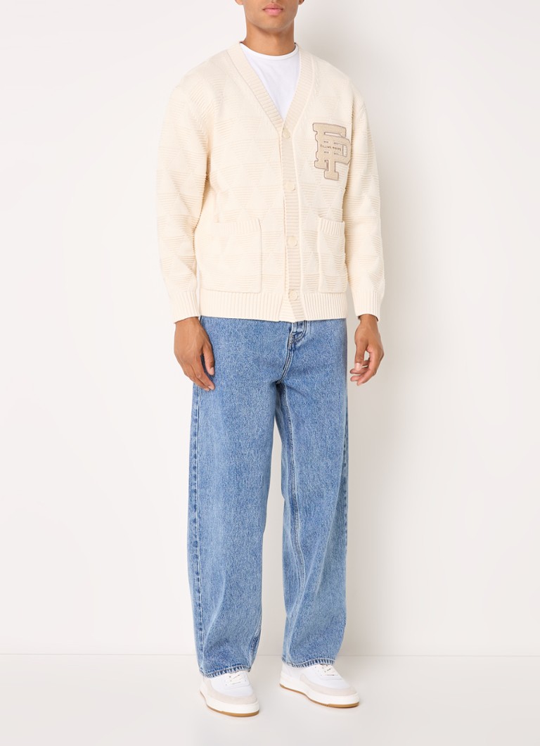 Filling Pieces Varsity -paksu neuletakki, jossa logobrodeeraus