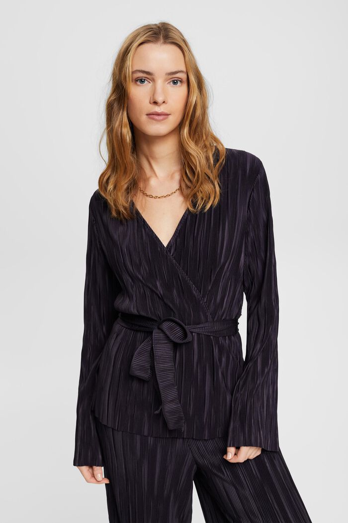 Plissiertes Longsleeve mit Bindegürtel